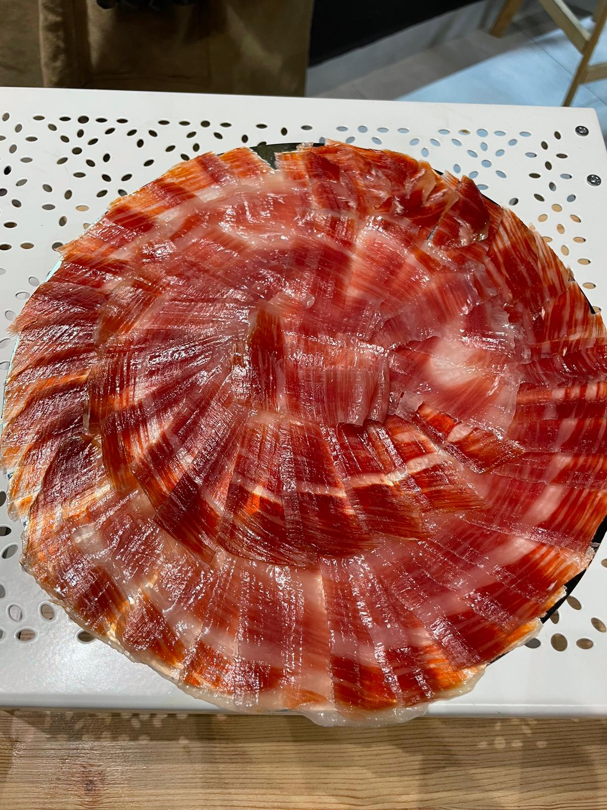 Sobre cortado a cuchillo Jamón Ibérico 50% Cebo - Julián Mairal 100g.